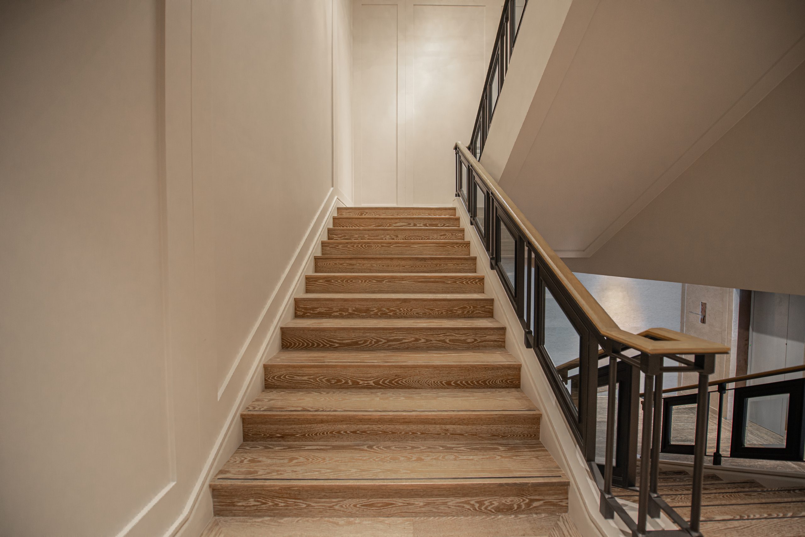 Prestige Oak Bromo 3