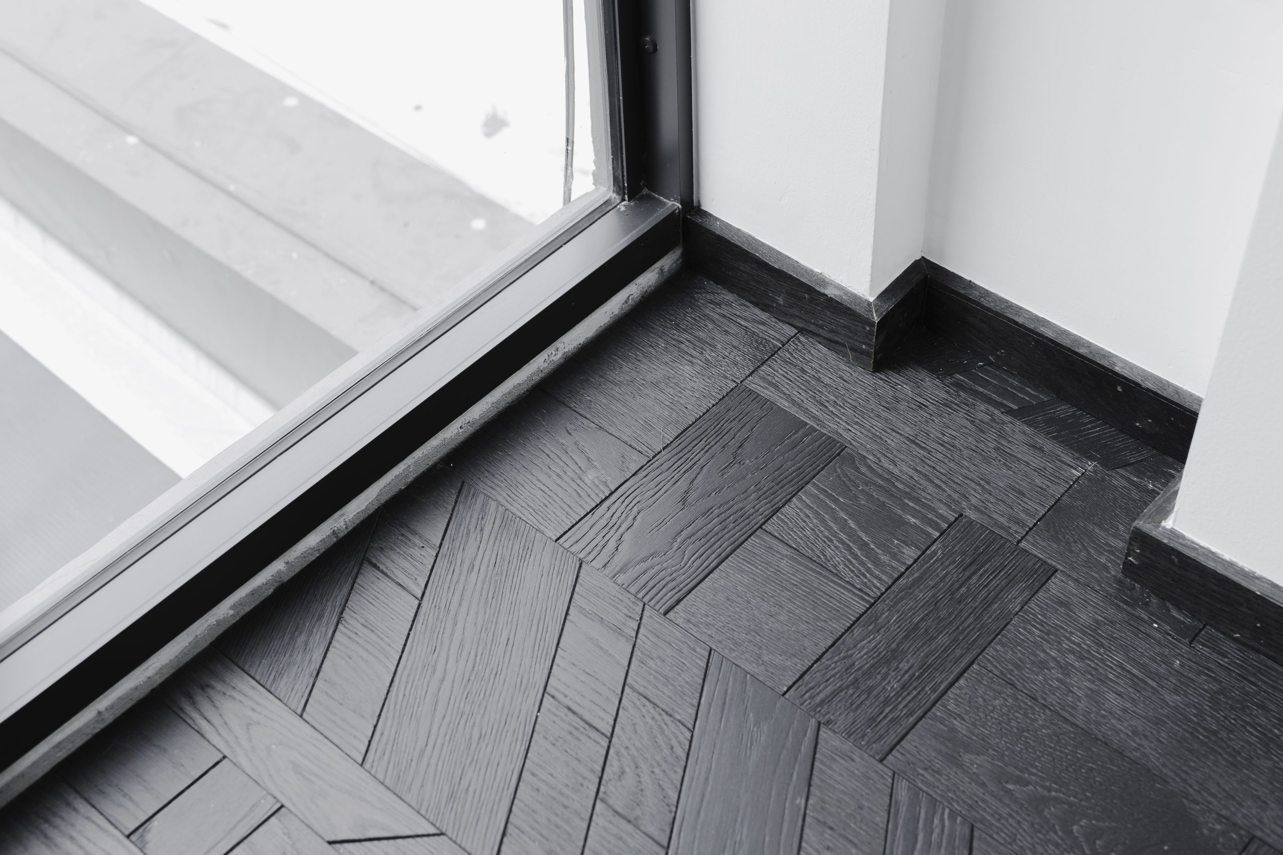 Prestige Oak Ebony 2