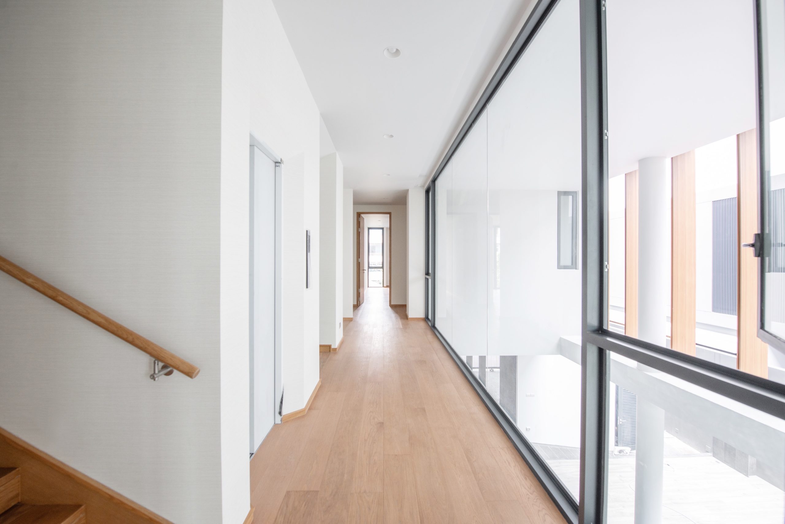 Prestige Oak Georgia 2