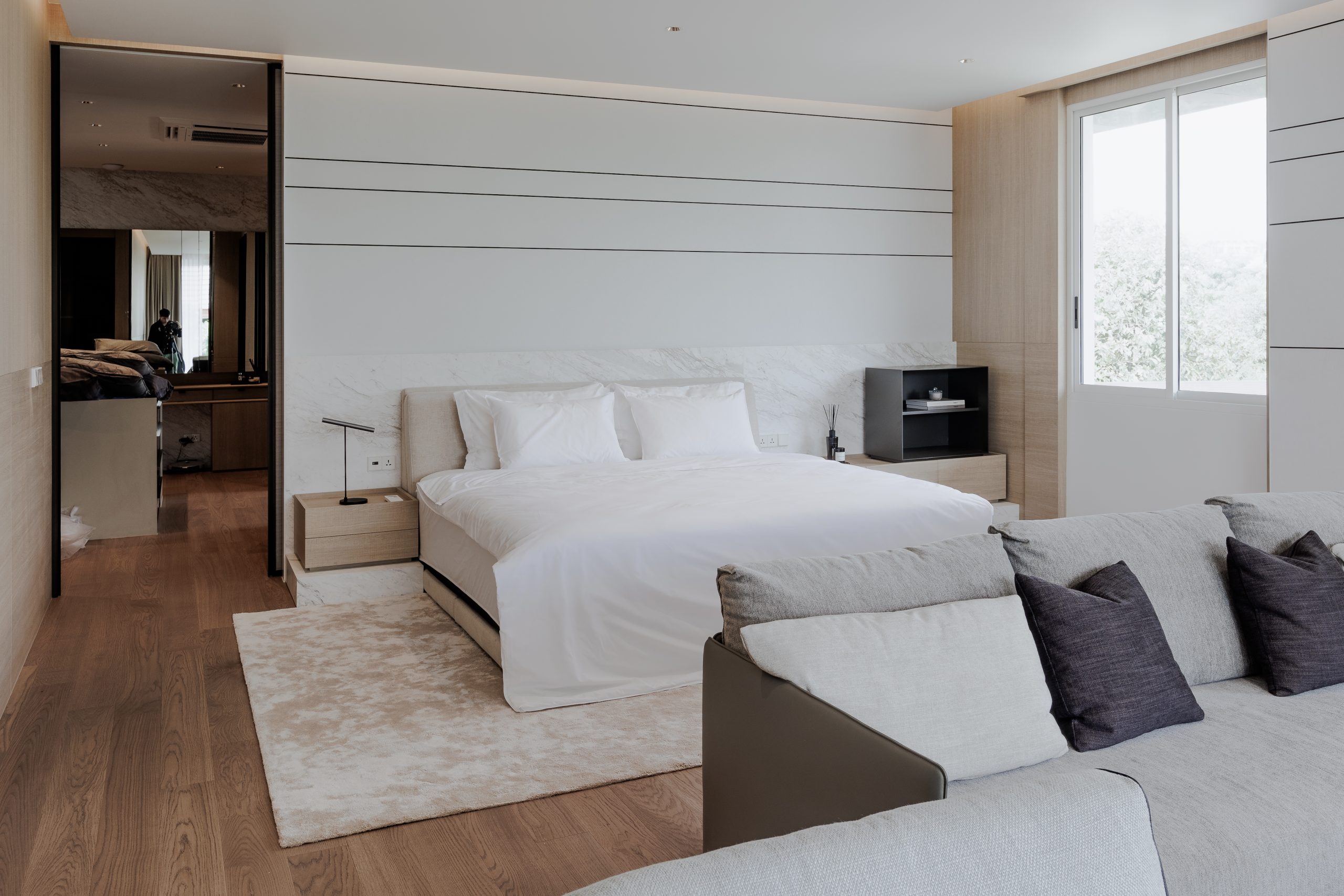 Prestige Oak Mocha 3