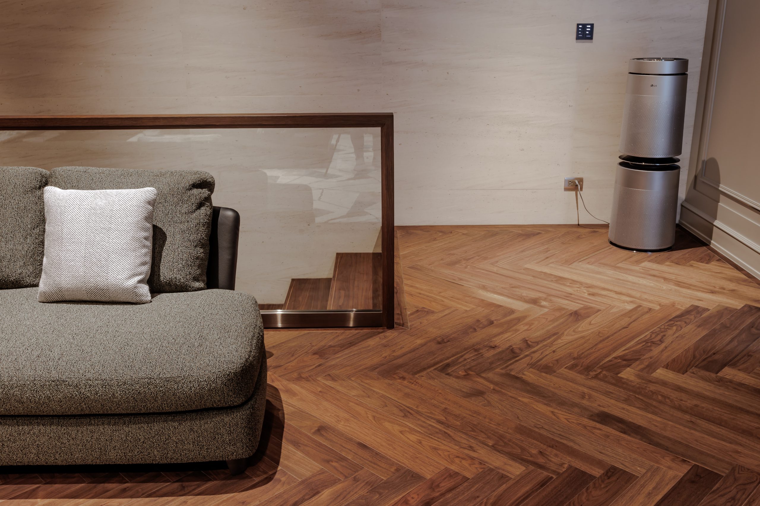 Prestige Oak Walnut 2