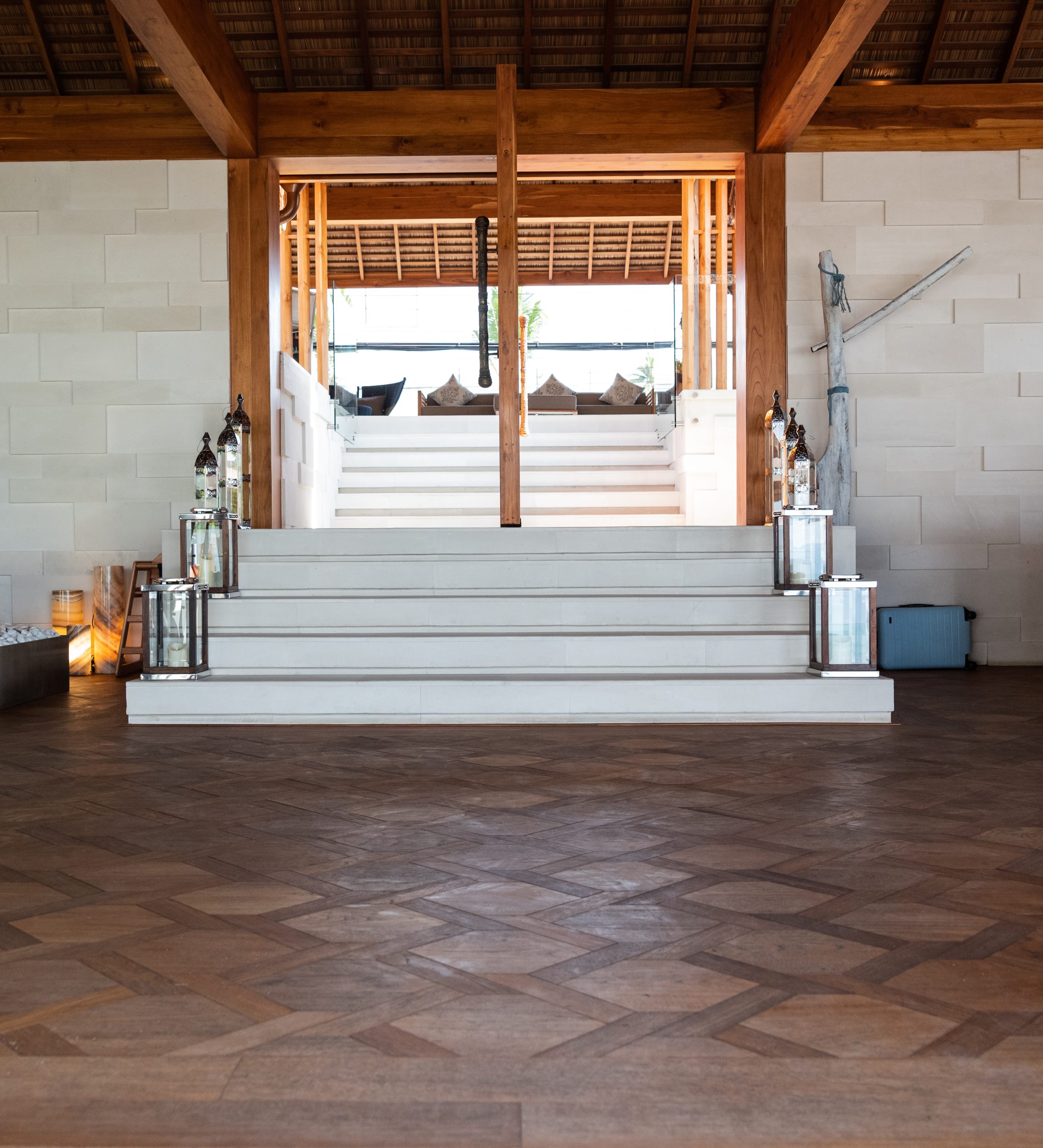 Prestige Teak Brandy 3