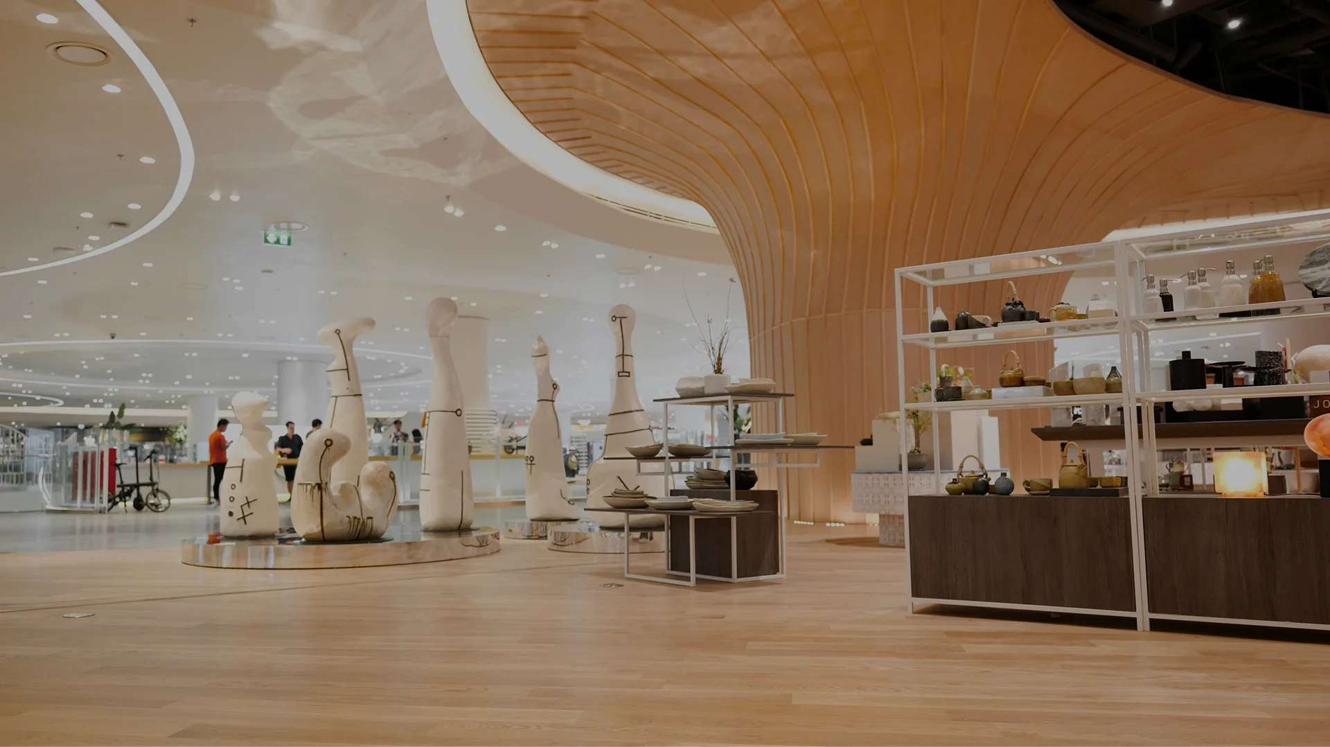 CHAMPACA | COMMERCIAL CENTERS & SHOPS