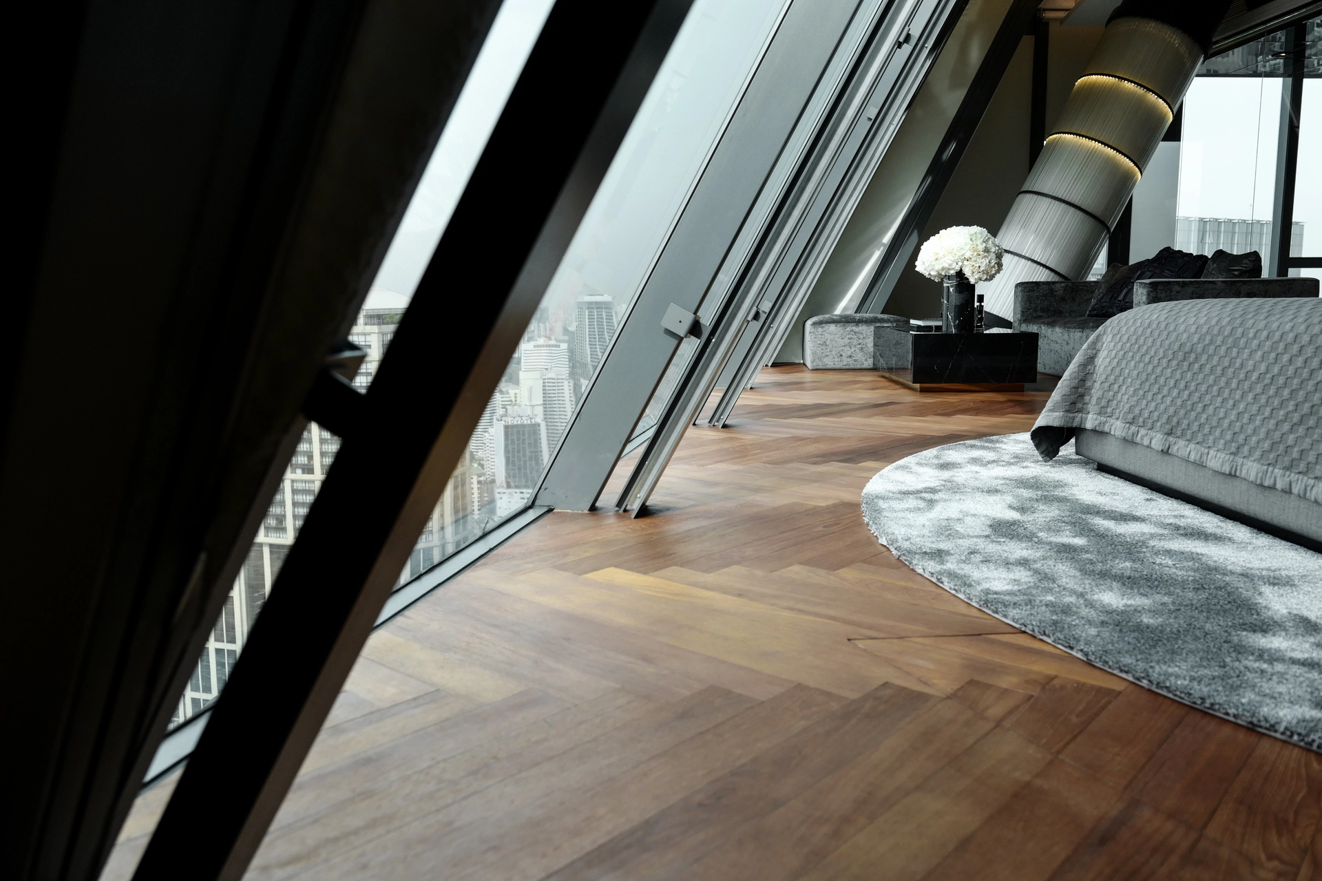 Copy of Private Residence_Marque Condo__Flooring_Teak_Herringbone_Cacao_90_35