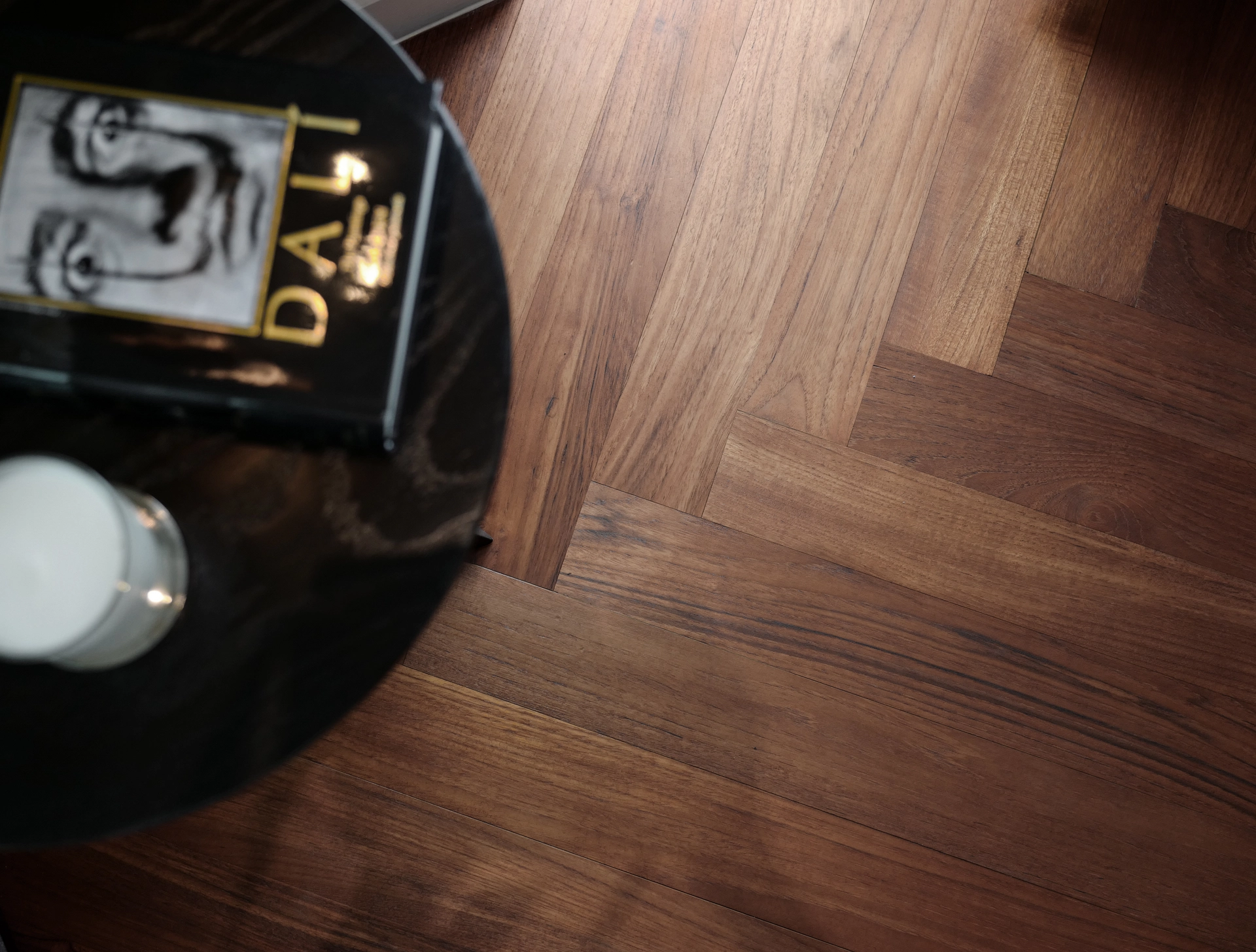 Copy of Private Residence_Marque Condo__Flooring_Teak_Herringbone_Cacao_90_38