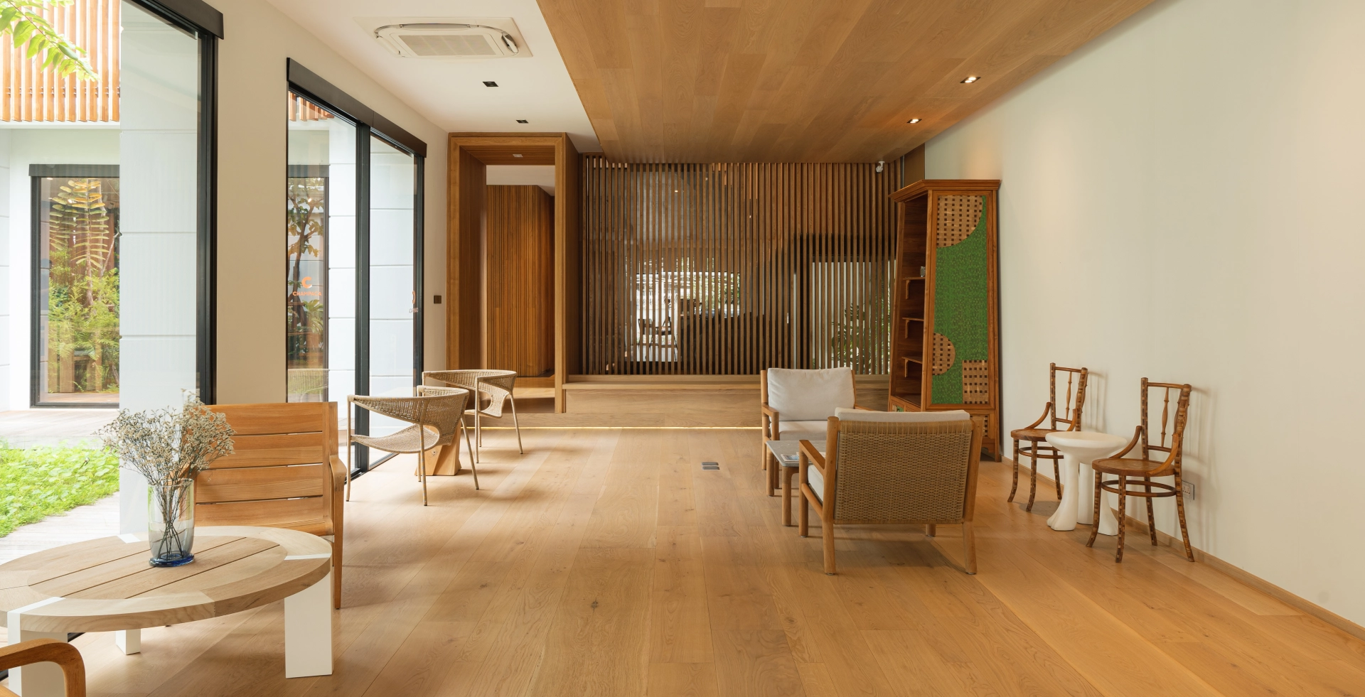 CHAMPACA | CURATING THE CHARM OF NATURE
